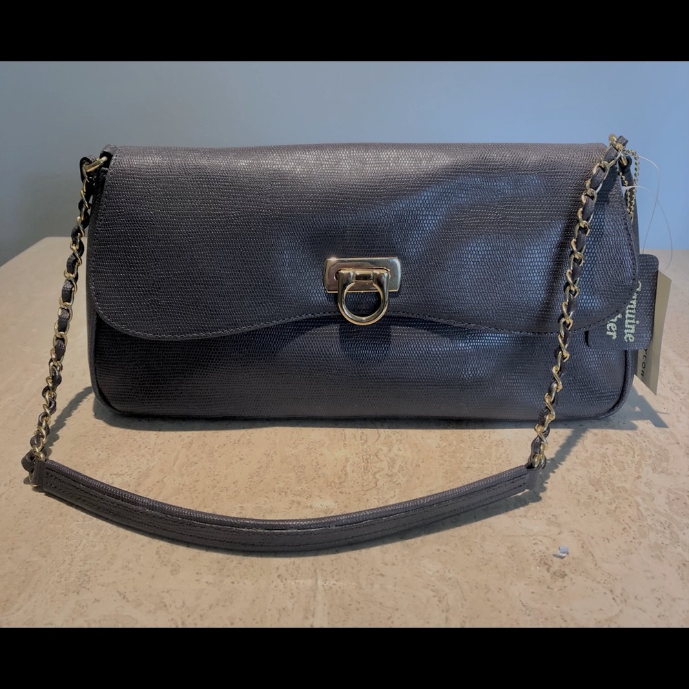 New Lord & Taylor leather purse.